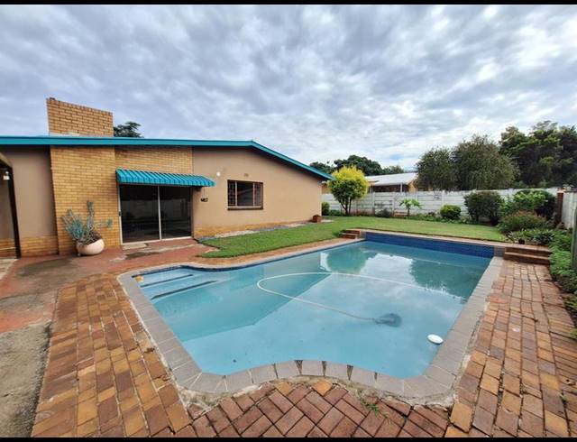 3 BEDROOM PROPERTY TO RENT IN VALHALLA